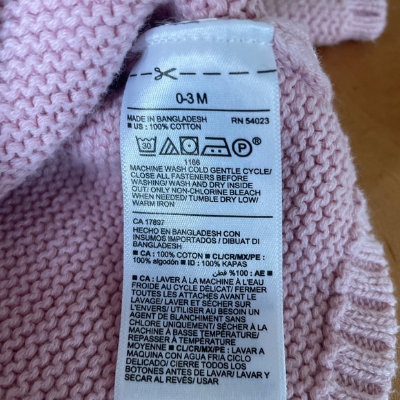 Old Navy babies 0-3months pink button down sweater 100% cotton - Picture 6 of 6